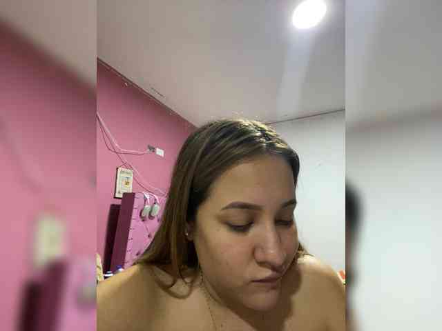 LittleToxic webcam