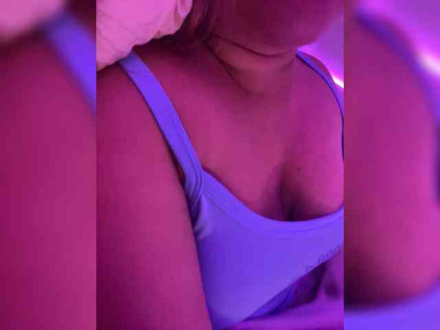 LittleToxic webcam