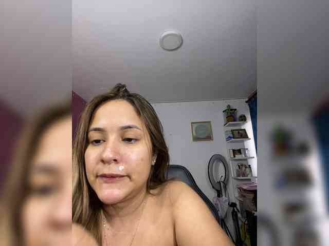 LittleToxic webcam