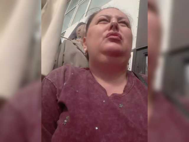 OlgaSaphire live cam preview