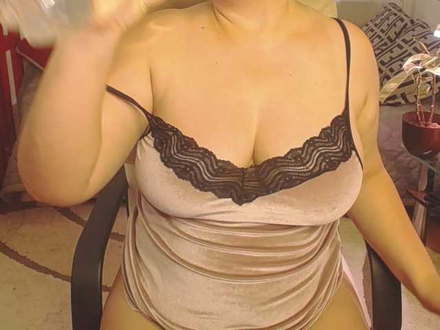 OlgaSaphire live webcam show