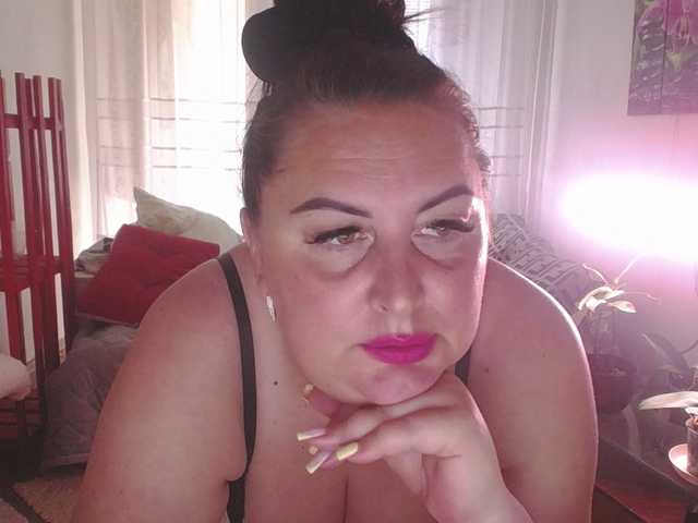 OlgaSaphire live webcam show