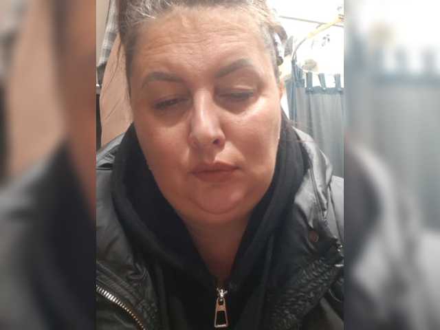 OlgaSaphire live cam preview