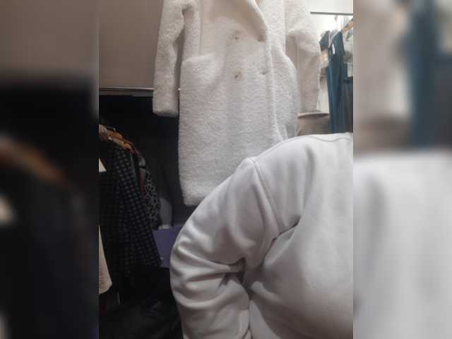 OlgaSaphire live cam preview