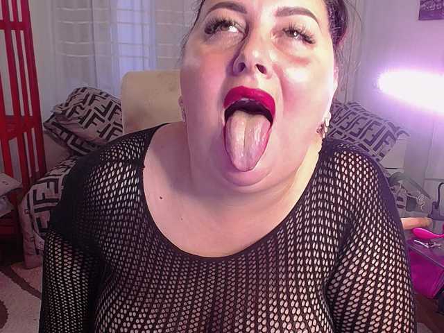 OlgaSaphire live cam on BongaCams