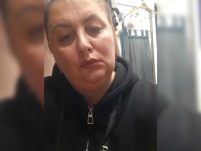OlgaSaphire live cam preview