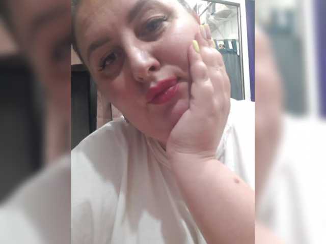 OlgaSaphire live cam on BongaCams
