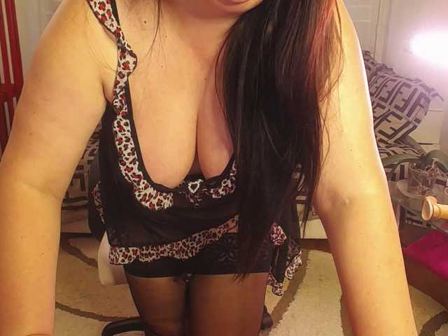 OlgaSaphire live cam on BongaCams