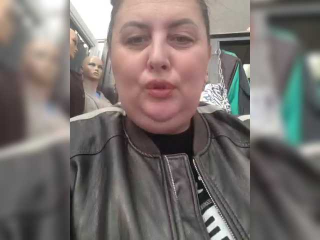 OlgaSaphire live cam preview
