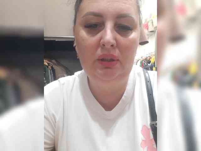 OlgaSaphire webcam