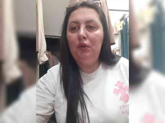OlgaSaphire webcam