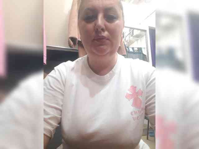 OlgaSaphire webcam
