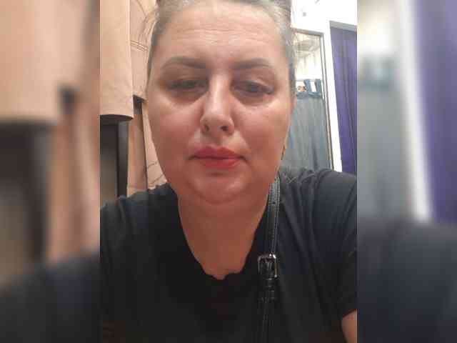 OlgaSaphire webcam