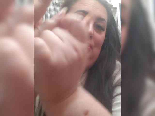 OlgaSaphire webcam