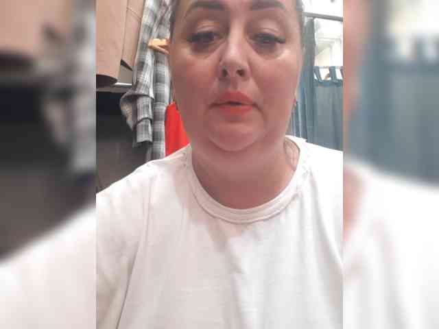 OlgaSaphire webcam