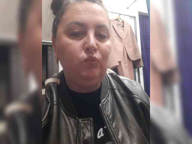 OlgaSaphire webcam