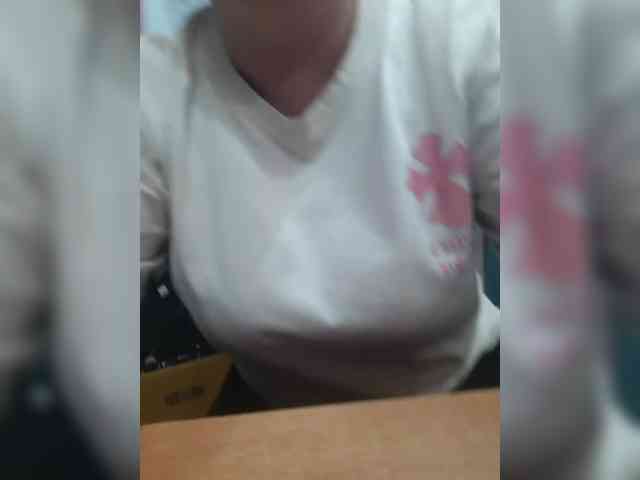 OlgaSaphire webcam