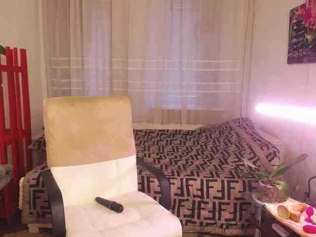 OlgaSaphire webcam