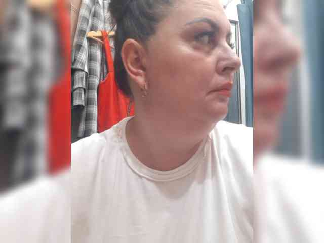 OlgaSaphire webcam