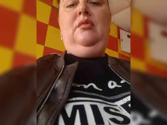 OlgaSaphire webcam