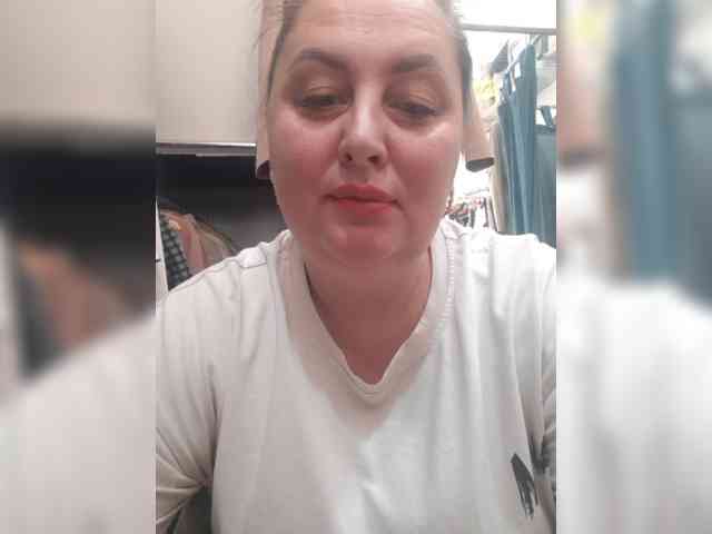 OlgaSaphire webcam