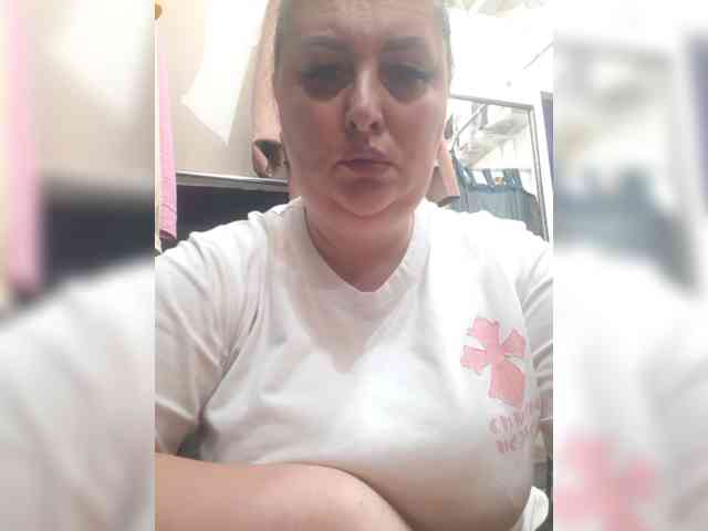 OlgaSaphire webcam