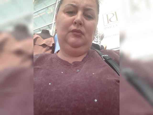 OlgaSaphire webcam