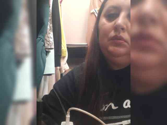 OlgaSaphire webcam
