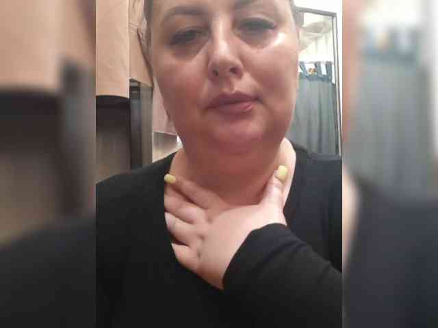 OlgaSaphire webcam