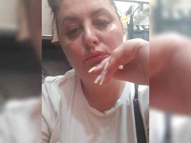 OlgaSaphire webcam