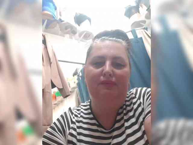 OlgaSaphire webcam