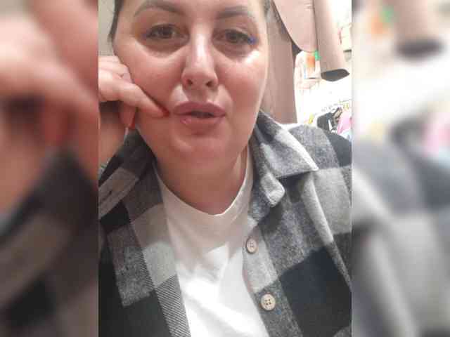 OlgaSaphire webcam