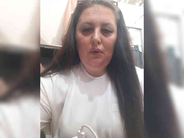 OlgaSaphire webcam