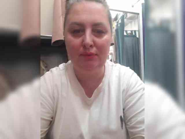 OlgaSaphire webcam
