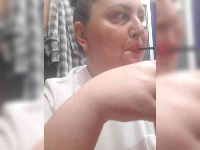 OlgaSaphire webcam