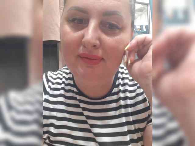 OlgaSaphire webcam