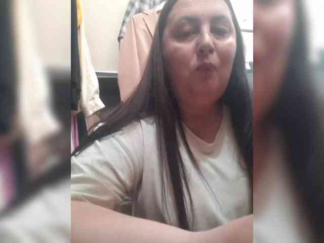 OlgaSaphire webcam
