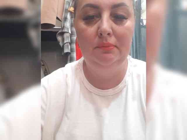 OlgaSaphire webcam