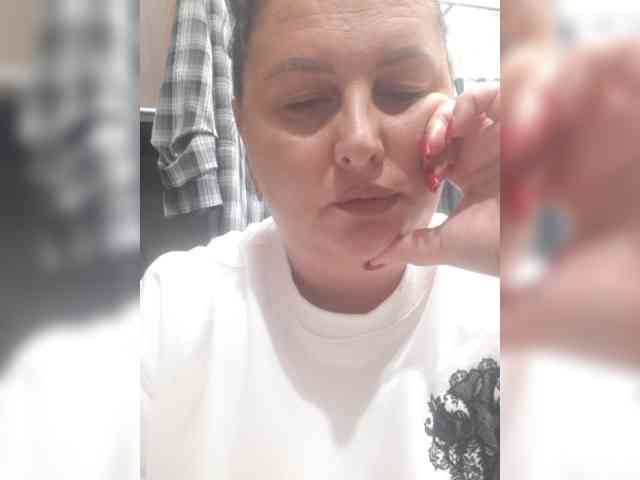 OlgaSaphire webcam
