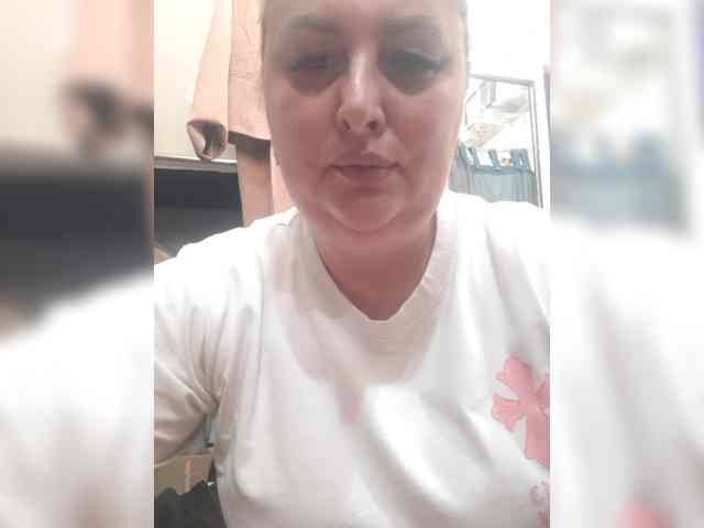 OlgaSaphire webcam