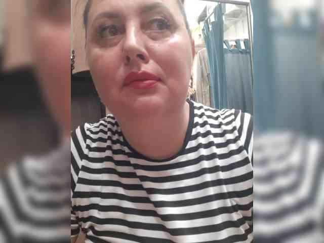 Olgasaphire's cam show statistics and live stream