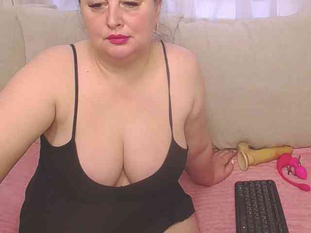 OlgaSaphire Sex Cam Show