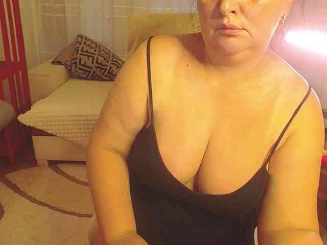 OlgaSaphire webcam