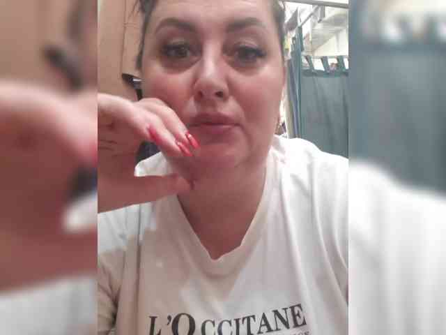 OlgaSaphire webcam