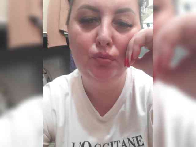 OlgaSaphire webcam