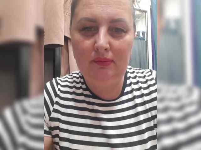 OlgaSaphire webcam
