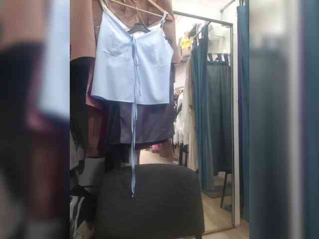 โมเดลนี้กำลังถ่ายทอดสดอยู่. OlgaSaphire