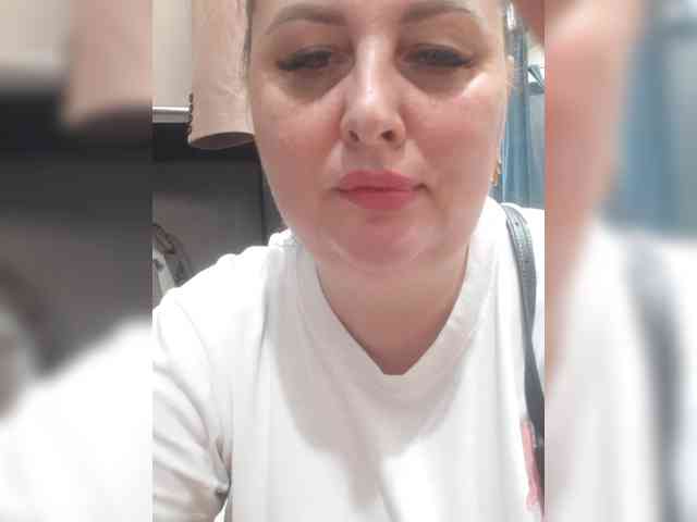 OlgaSaphire webcam