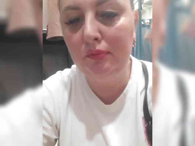 OlgaSaphire webcam