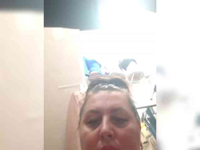 OlgaSaphire webcam